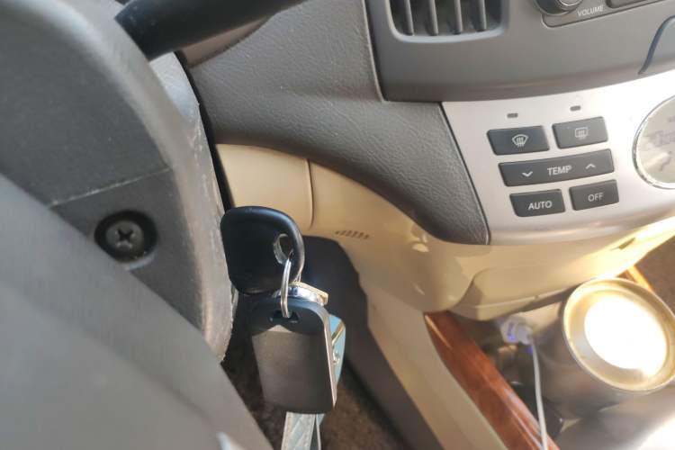 Used Hyundai Celesta 2008 1.6L AT GL Vehicle Key