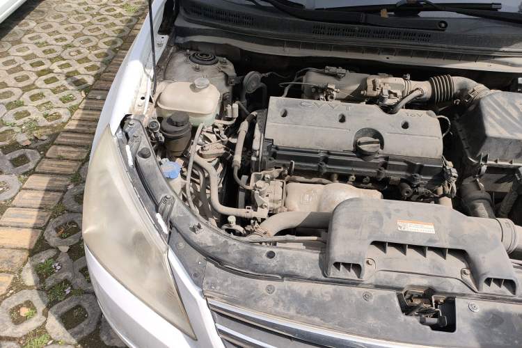 Used Hyundai Celesta 2008 1.6L MT GLS Engine Bay Right
