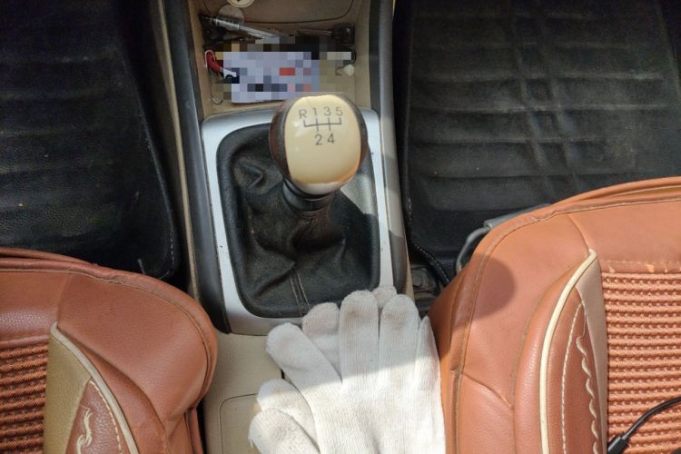 Used Hyundai Celesta 2008 1.6L MT GLS Gear Lever