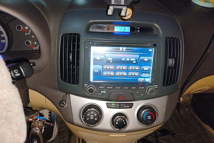 Used Hyundai Celesta 2010 1.6L MT GL Audio And AC Panel