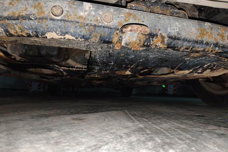 Used Hyundai Celesta 2010 1.6L MT GL Chassis Front