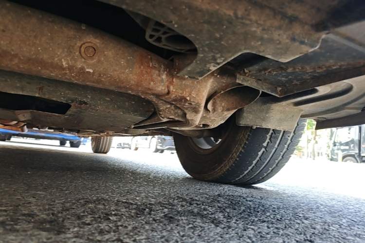 Used Hyundai Celesta 2010 1.6L AT GLS Chassis Front Left