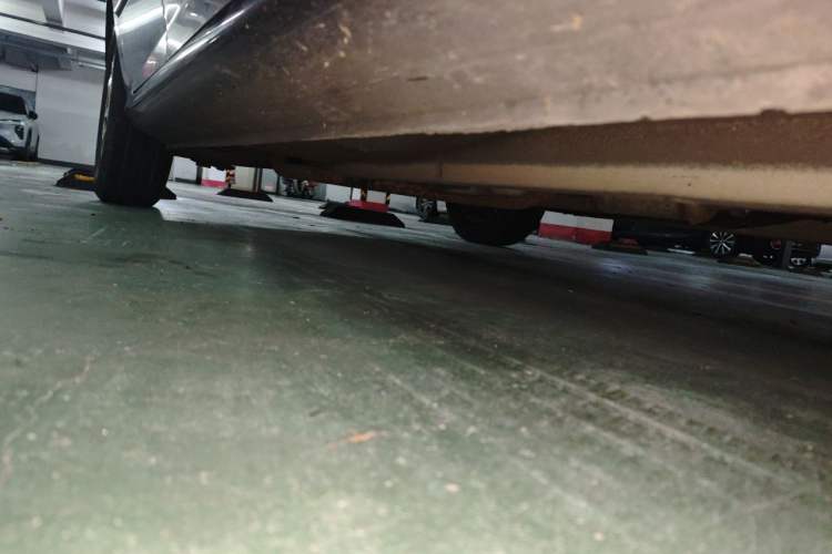 Used Hyundai Celesta 2010 1.6L AT GLS Chassis Front Right