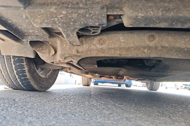 Used Hyundai Celesta 2010 1.6L AT GLS Chassis Front Right