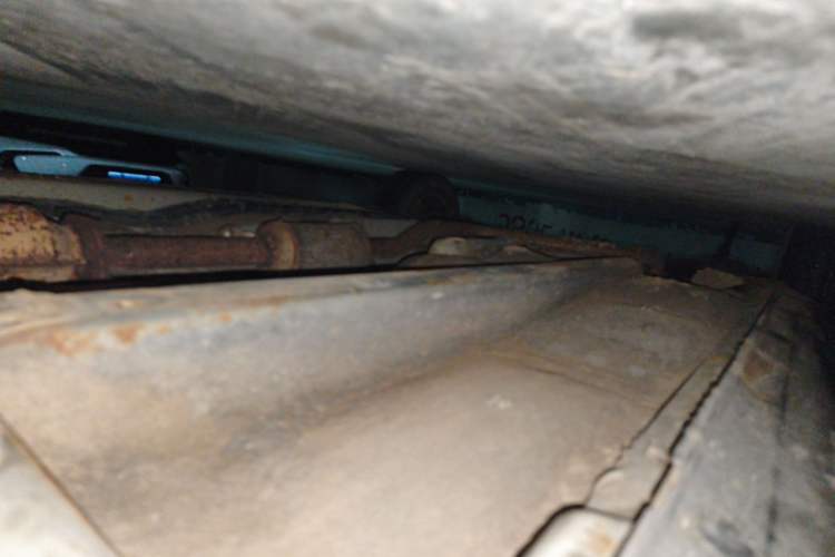 Used Hyundai Celesta 2010 1.6L MT GL Chassis Front Right