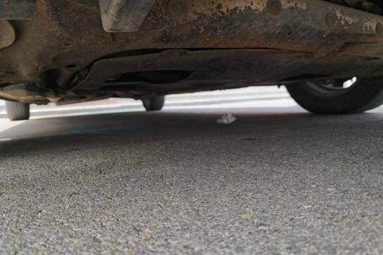 Used Hyundai Celesta 2010 1.6L MT GL Chassis Front Right