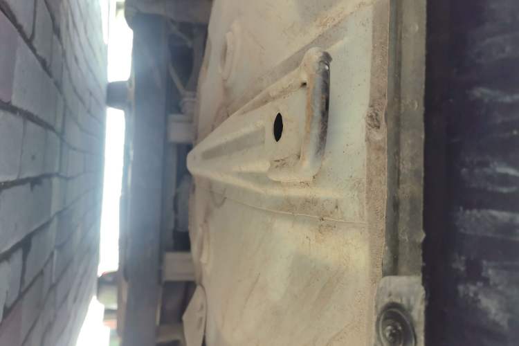 Used Hyundai Celesta 2010 1.6L AT GLS Chassis Rear