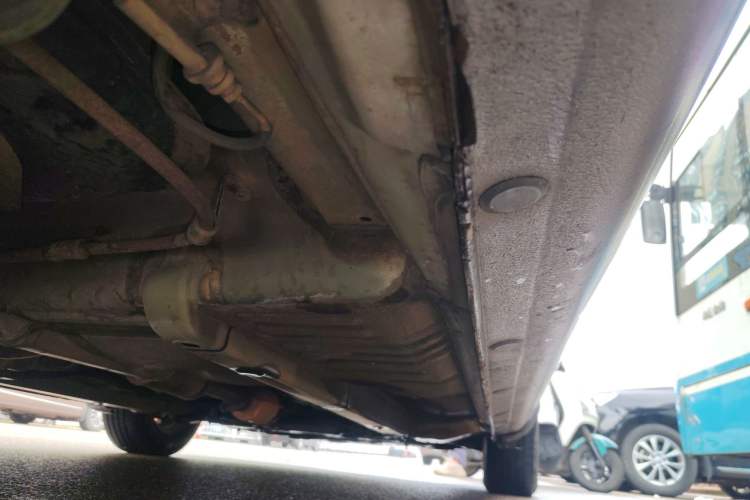 Used Hyundai Celesta 2010 1.6L AT GLS Chassis Rear Right