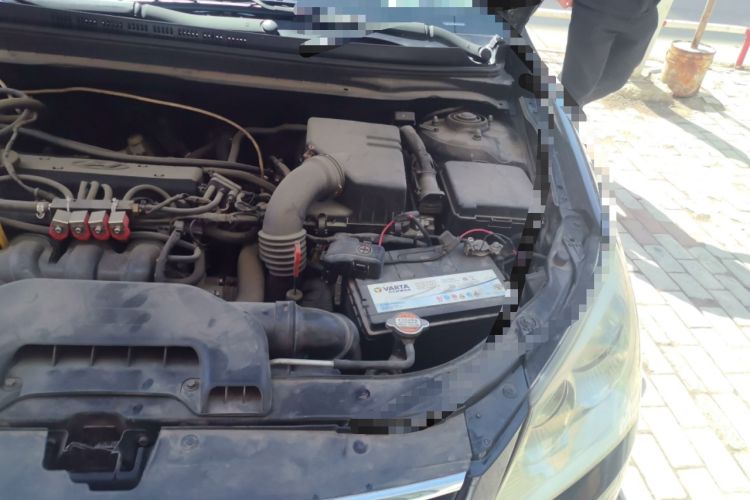 Used Hyundai Celesta 2010 1.6L AT GLS Engine Bay Left