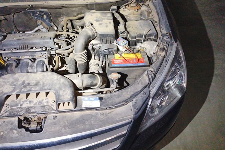 Used Hyundai Celesta 2010 1.6L MT GL Engine Bay Left
