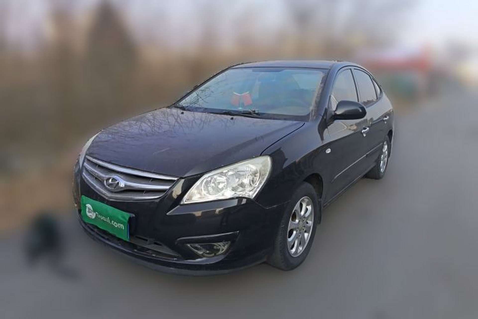Used Hyundai Celesta 2010 1.6L MT GL Front Left 45 Deg