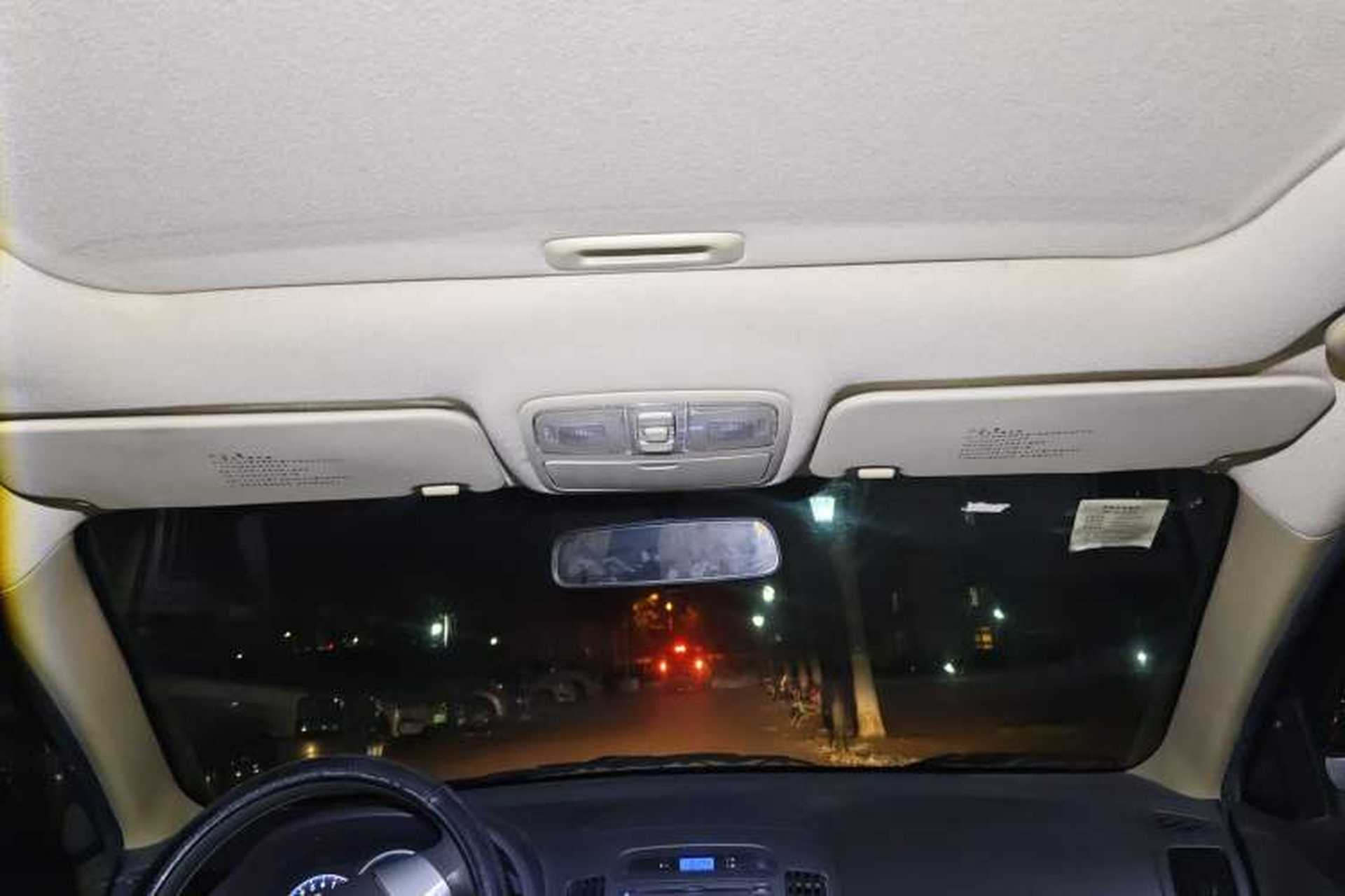Used Hyundai Celesta 2010 1.6L MT GLS Headliner