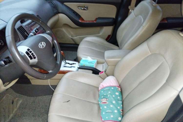 Used Hyundai Celesta 2010 1.6L AT GLS Left Front Seat