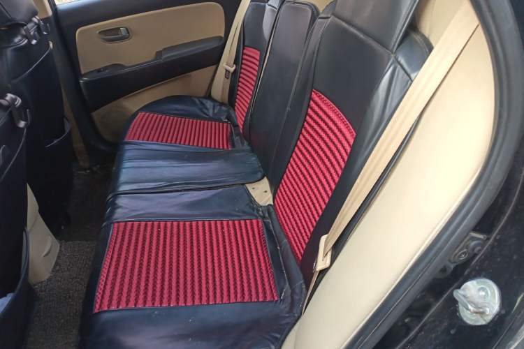 Used Hyundai Celesta 2010 1.6L MT GL Left Rear Seat