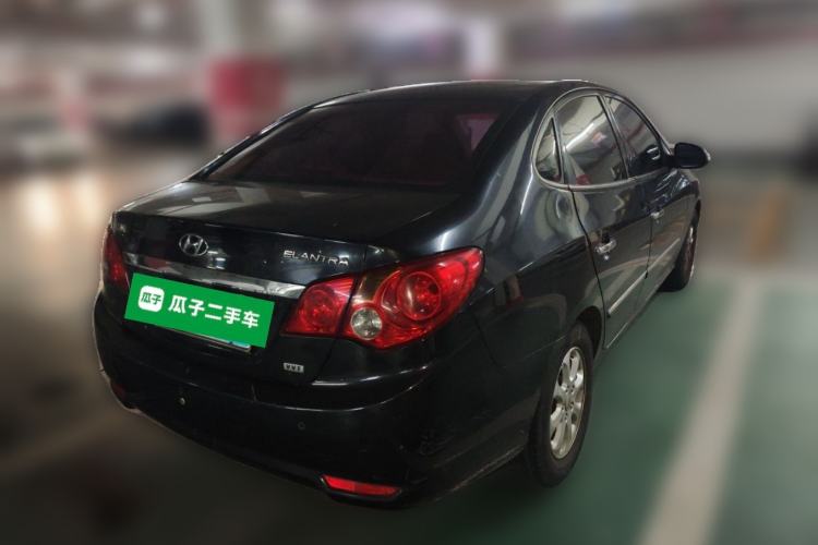 Used Hyundai Celesta 2010 1.6L AT GLS Rear Right 45 Deg