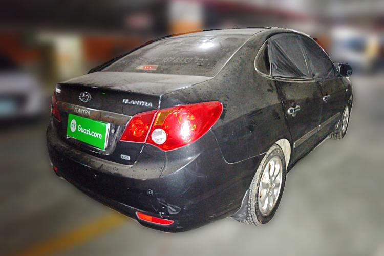 Used Hyundai Celesta 2010 1.6L MT GL Rear Right 45 Deg