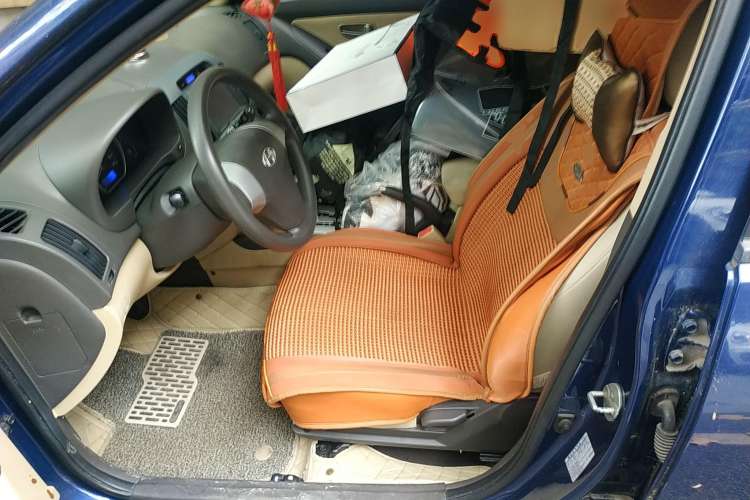 Used Hyundai Celesta 2010 1.6L AT GL Left Front Seat