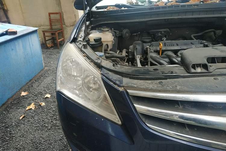 Used Hyundai Celesta 2010 1.6L AT GL Right Front Headlight