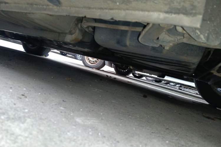 Used Hyundai Celesta 2010 1.6L AT GLS Chassis Rear Left