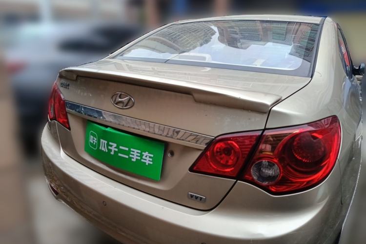 Used Hyundai Celesta 2010 1.6L AT GLS Rear
