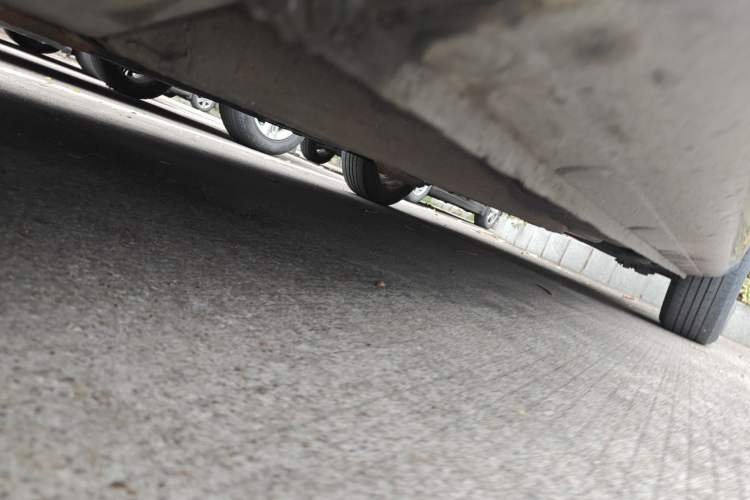 Used Hyundai Celesta 2010 1.6L AT GL Chassis Front Left