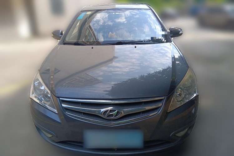 Used Hyundai Celesta 2010 1.6L AT GLS Front