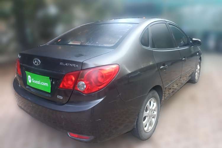 Used Hyundai Celesta 2010 1.6L AT GL Rear Right 45 Deg