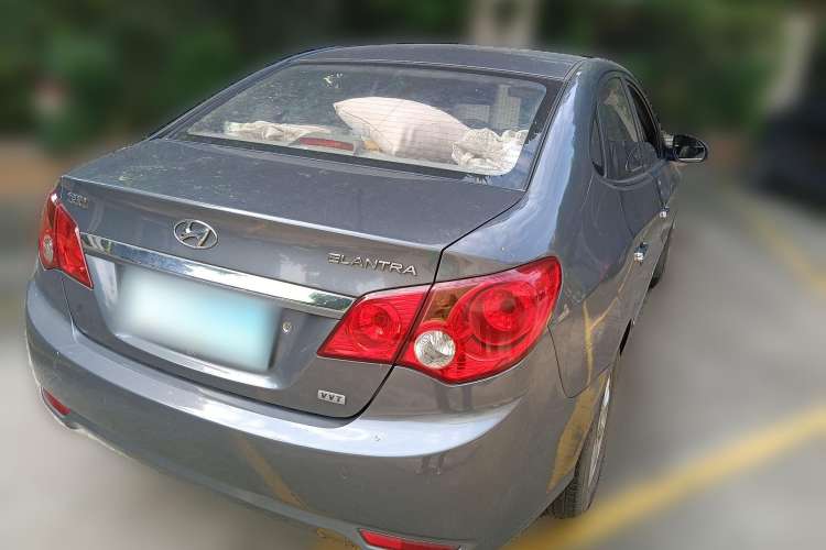 Used Hyundai Celesta 2010 1.6L AT GLS Rear Right 45 Deg