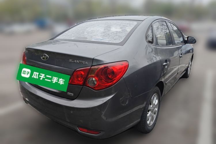 Used Hyundai Celesta 2010 1.6L AT GL Rear Right 45 Deg