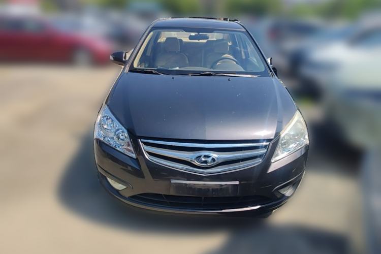 Used Hyundai Celesta 2010 1.6L AT GL Front