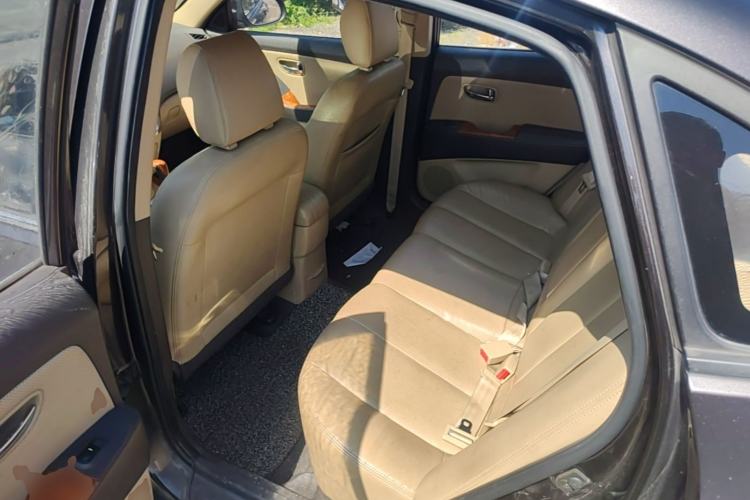 Used Hyundai Celesta 2010 1.6L AT GL Left Rear Seat