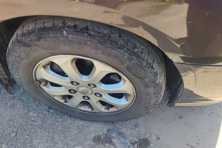 Used Hyundai Celesta 2010 1.6L AT GL Right Front Wheel Hub