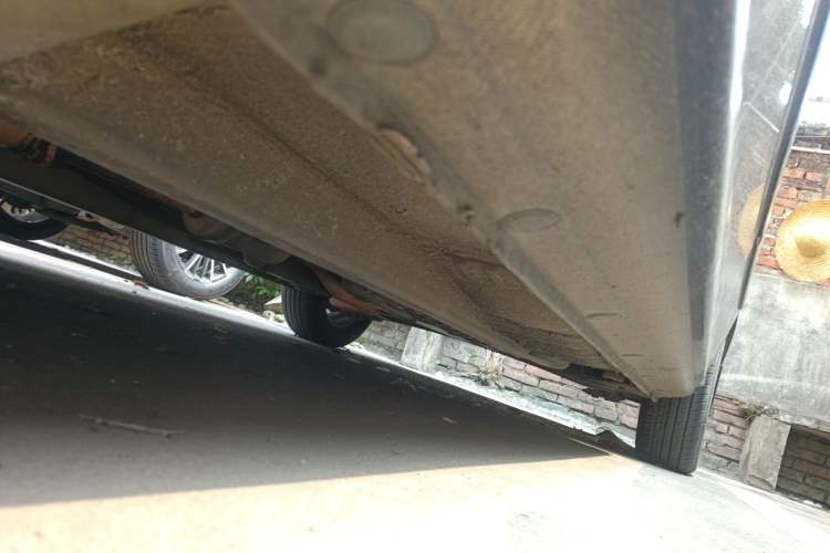 Used Hyundai Celesta 2010 1.6L AT GLS Chassis Front Left