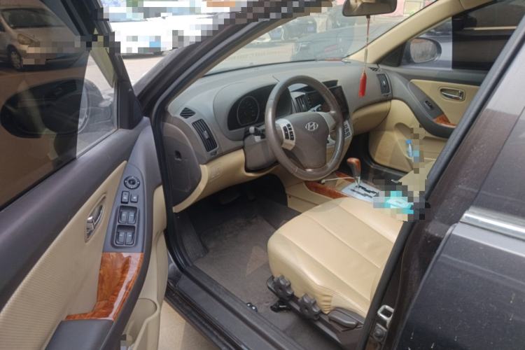Used Hyundai Celesta 2010 1.6L AT GLS Driver Seat