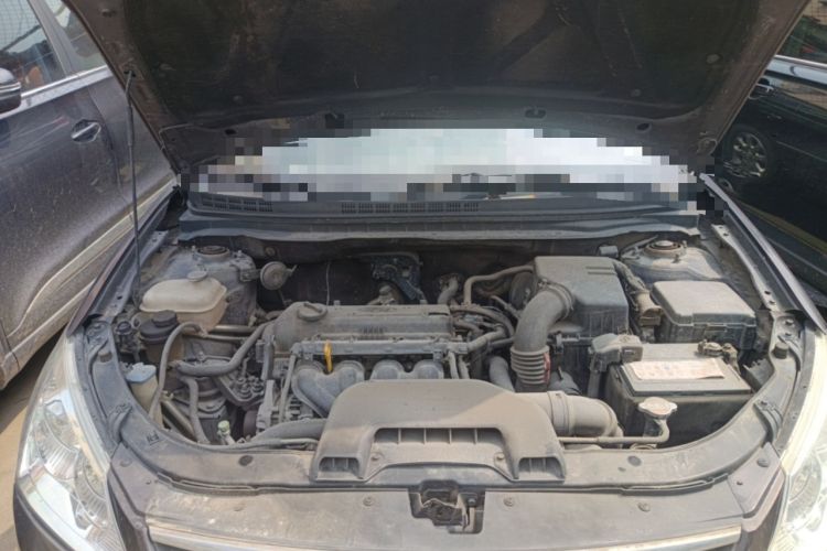 Used Hyundai Celesta 2010 1.6L AT GLS Engine Bay