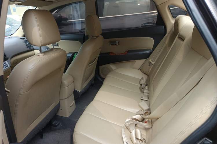 Used Hyundai Celesta 2010 1.6L AT GLS Left Rear Seat