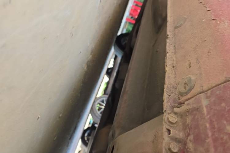 Used Hyundai Celesta 2010 1.6L MT GLS Chassis Front Right