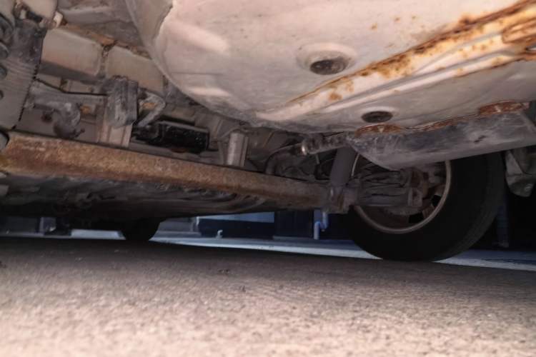 Used Hyundai Celesta 2010 1.6L AT GLS Chassis Rear Left