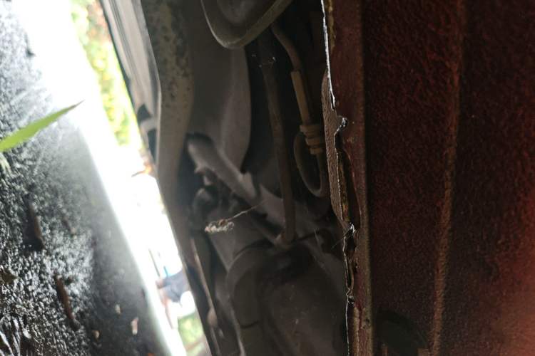 Used Hyundai Celesta 2010 1.6L AT GLS Chassis Rear Right