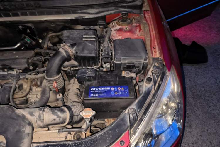 Used Hyundai Celesta 2010 1.6L AT GLS Engine Bay Left