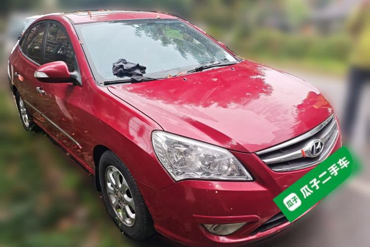 Used Hyundai Celesta 2010 1.6L AT GLS Front Right 45 Deg