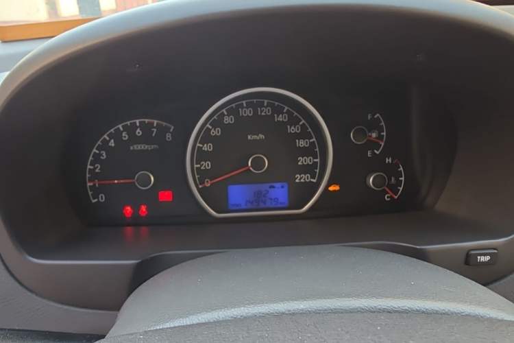 Used Hyundai Celesta 2010 1.6L MT GLS Instrument Cluster