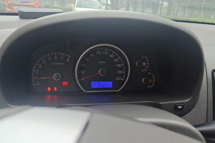 Used Hyundai Celesta 2010 1.6L AT GL Instrument Cluster