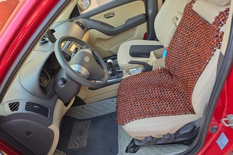 Used Hyundai Celesta 2010 1.6L MT GLS Left Front Seat
