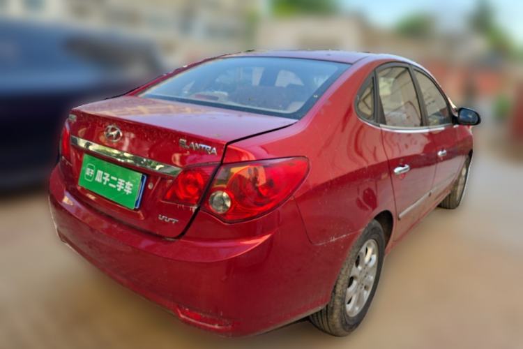Used Hyundai Celesta 2010 1.6L MT GLS Rear Right 45 Deg