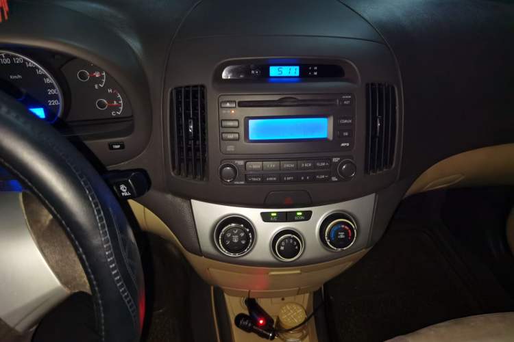Used Hyundai Celesta 2010 1.6L MT GL Audio And AC Panel
