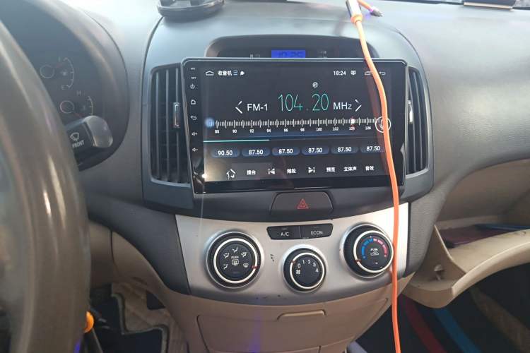 Used Hyundai Celesta 2010 1.6L MT GLS Audio And AC Panel