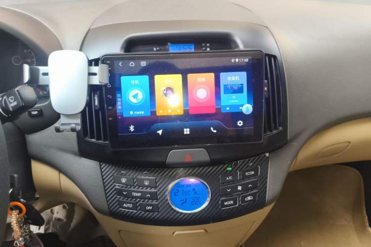 Used Hyundai Celesta 2010 1.6L AT GLS Audio And AC Panel