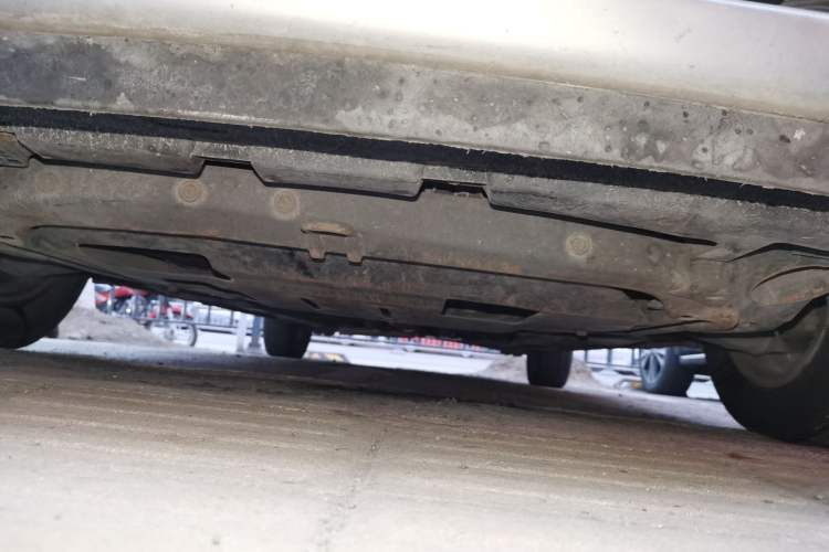 Used Hyundai Celesta 2010 1.6L MT GLS Chassis Front