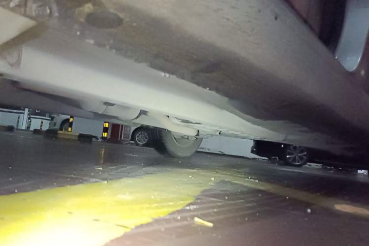 Used Hyundai Celesta 2010 1.6L AT GLS Chassis Front Left